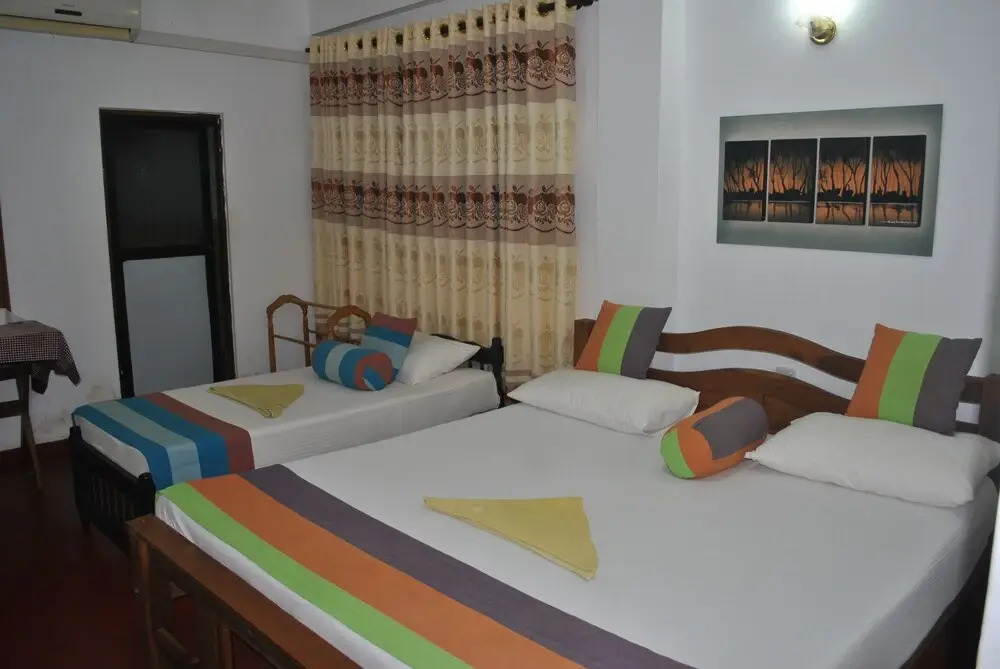 Senora Guest House