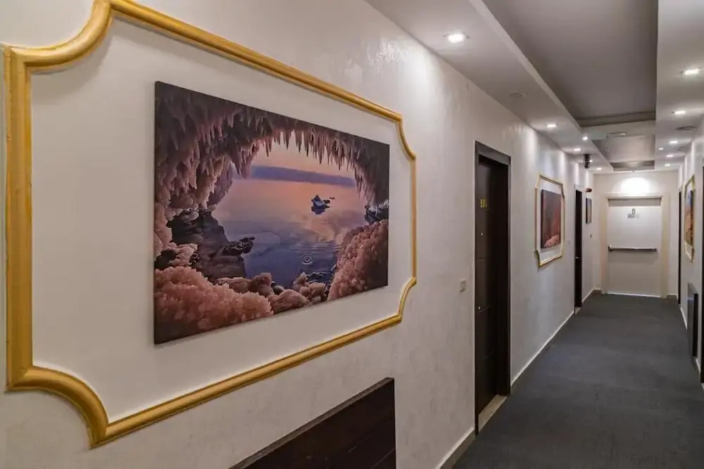 Lancaster Hotel Apartments-Gardens
