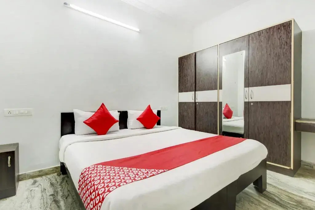 Bip Inn Royal Suites by OYO Rooms