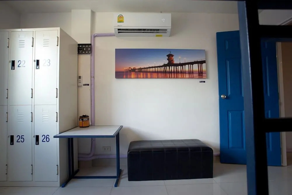VR Meet Hostel