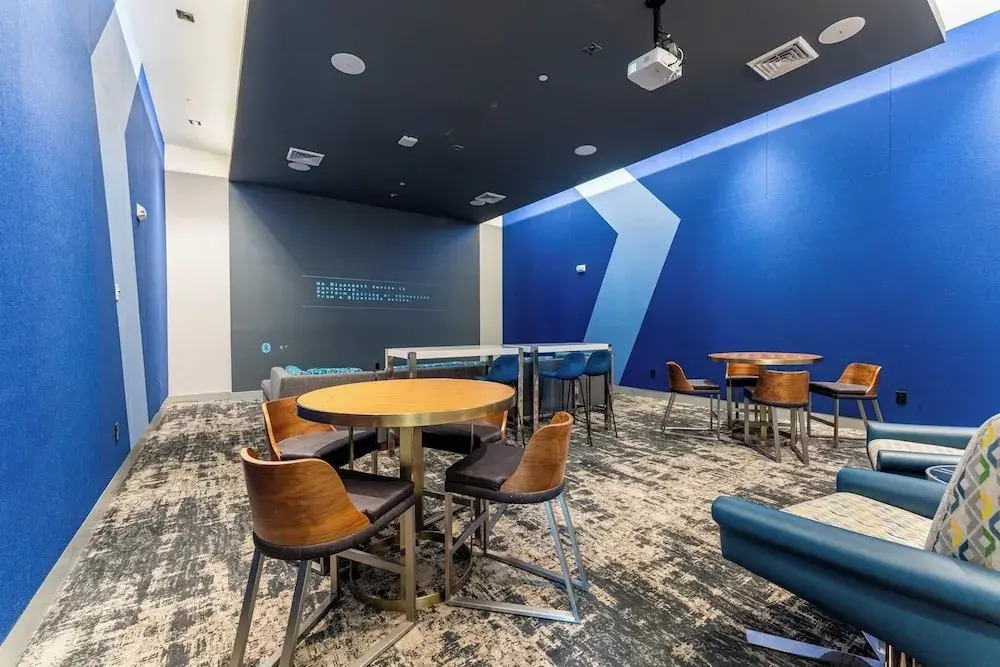 Daytona 2BR Getaway Parking Family & Pet-friendly