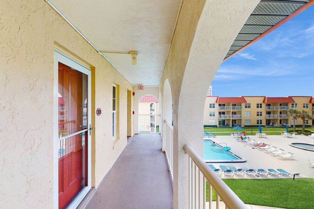 NSB Point East 302 - Just Beachy