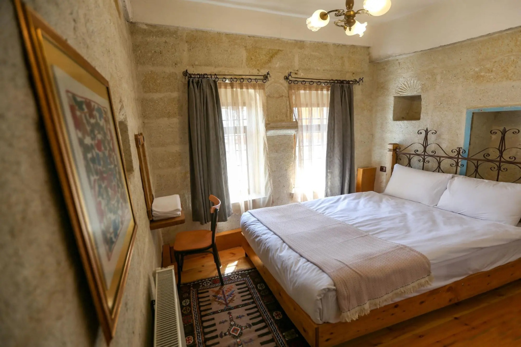 Kookaburra Hotel