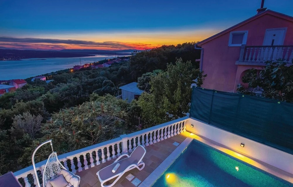Cozy Apartment In Crikvenica