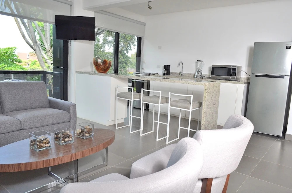 Onix Apartments