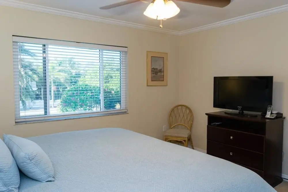 Palm Cay 5