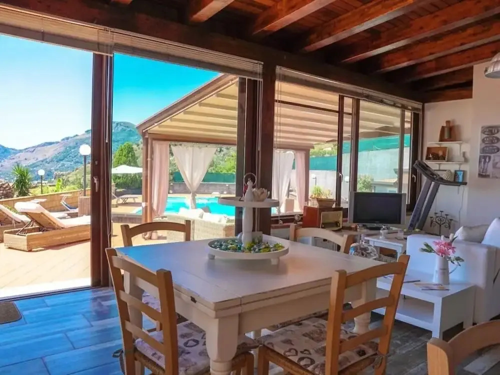 Pool House Giulia Comfortable Holiday Residence