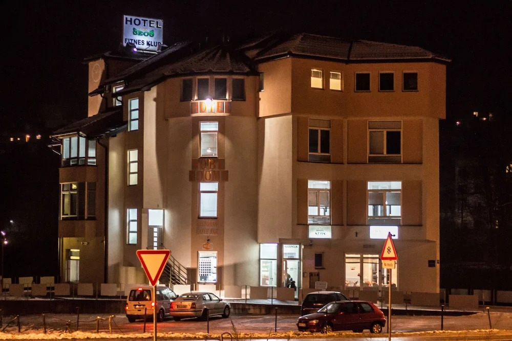 Hotel Seos