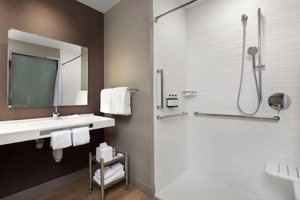 AC Hotel by Marriott Bloomington Mall of America