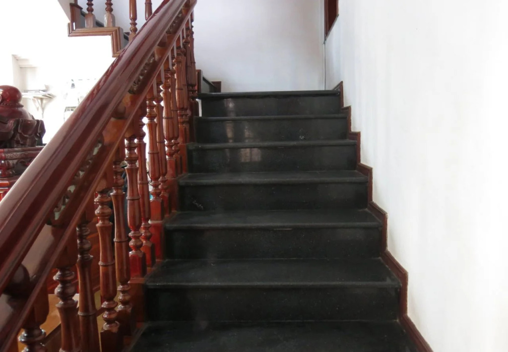 Lilly Guest House