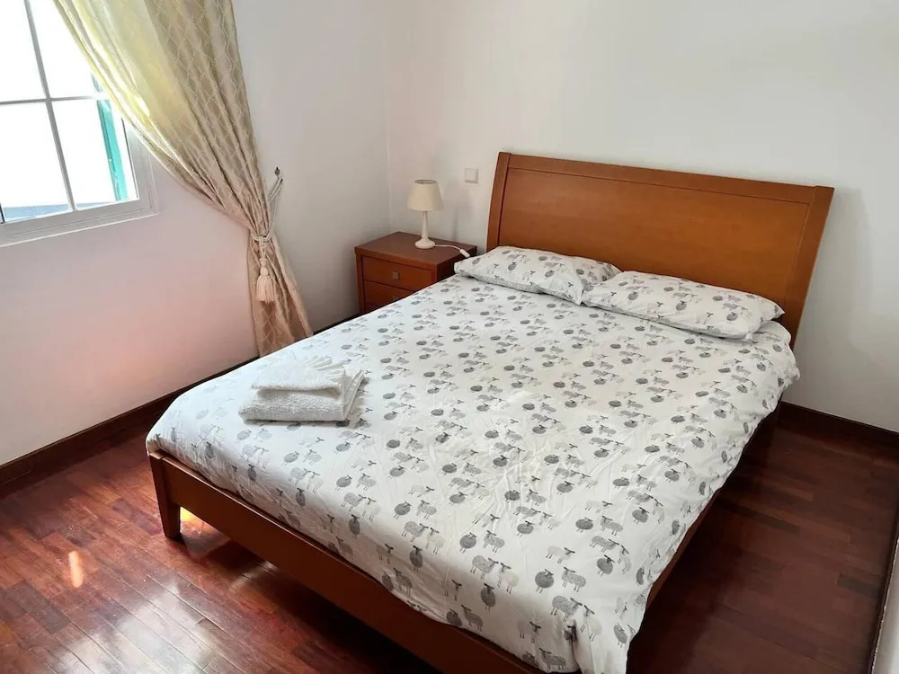 Comfortable 2-bedroom Apartment for Relaxing Stays