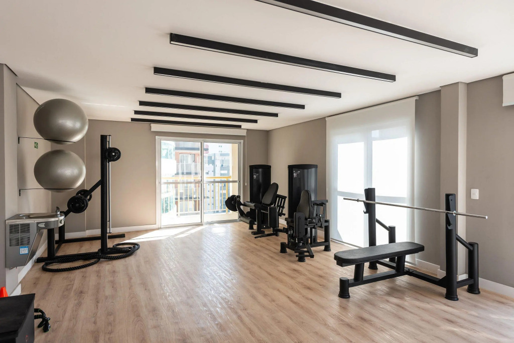 MiP6 - Studio em Pinheiros, próximo à Oscar Freire e ao metrô.