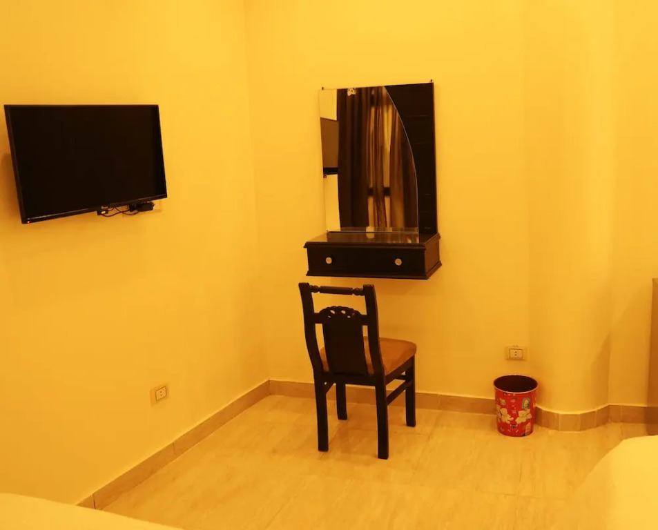 G Hostel inn pyramids