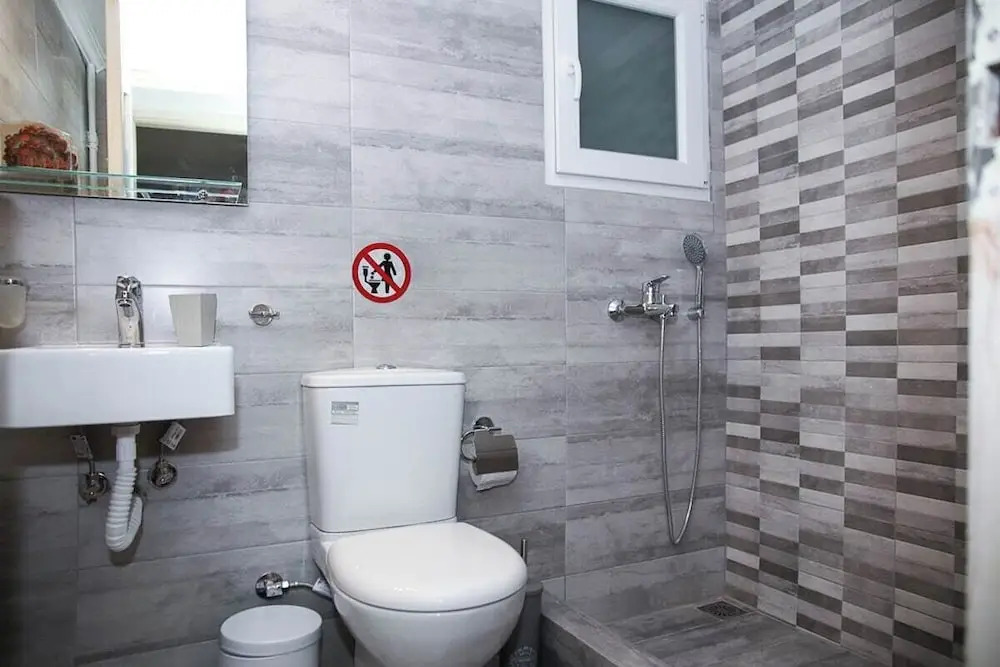 Sunny 1bd Apartment Just 1minute to Acropolis