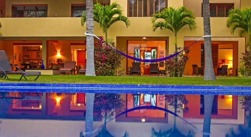 AYIA - Condo Gaviota