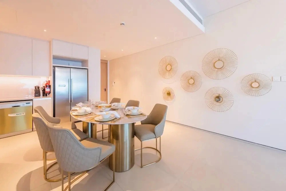 Sea View Urban Retreat in Address JBR