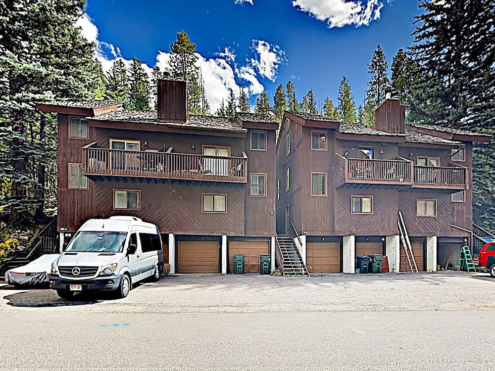 Roomy 3112 - 3 Br Townhouse