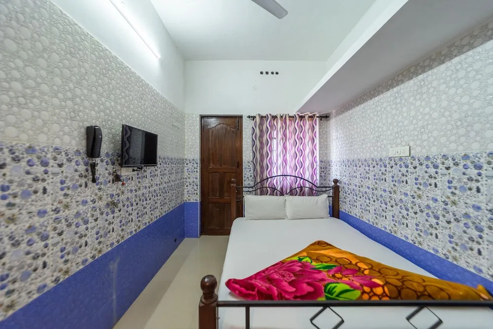 Sri Nandha Luxury Comforts