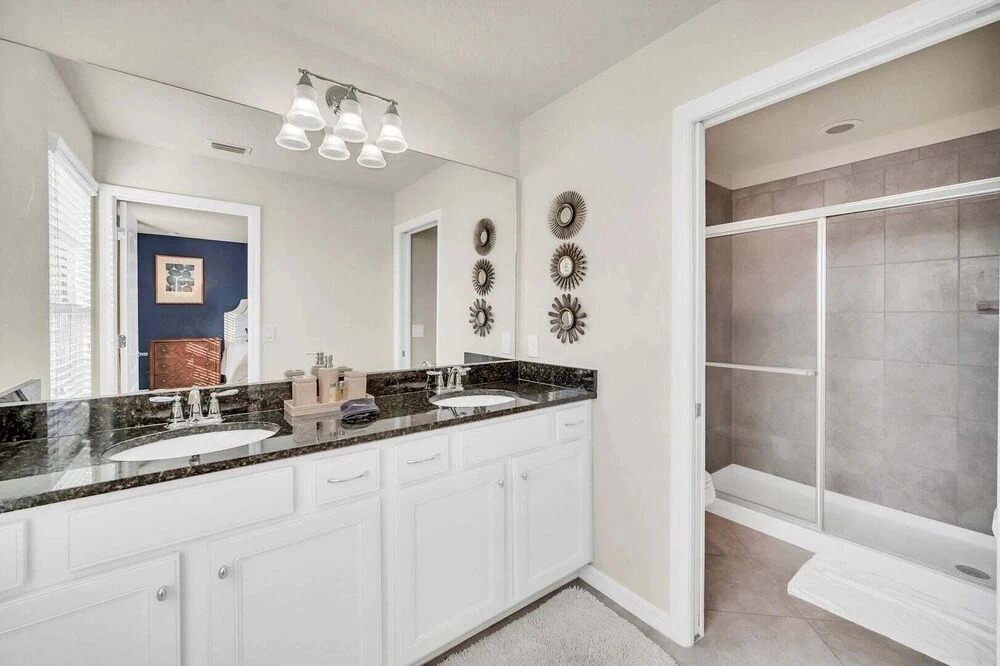 Glamorous Home, Private Pool Sleeps 14 Ww103