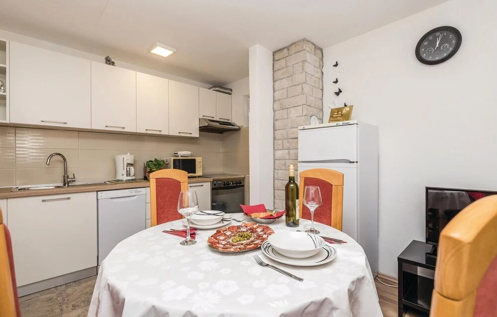 Amazing Home in Rijeka With Wifi and 1 Bedrooms