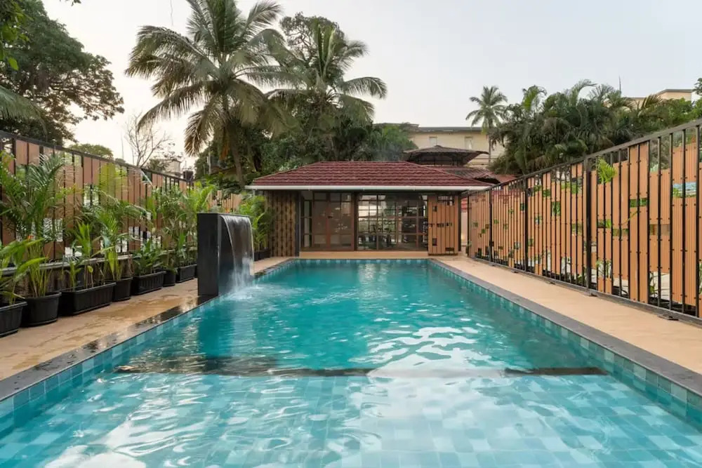 Stylish 1BR With Pool 5 Mins to Candolim Beach
