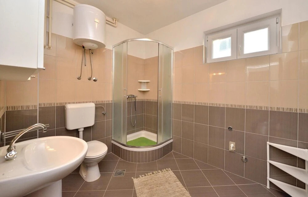Nice Home in Pag With Wifi and 2 Bedrooms