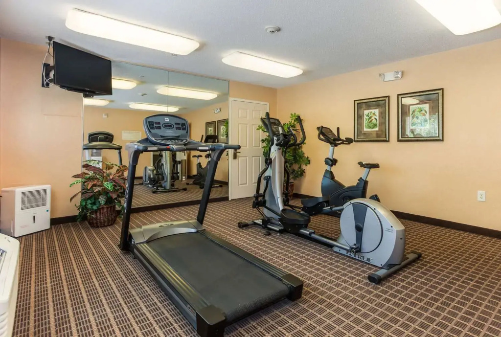 Suburban Extended Stay Hotel North - Ashley Phosphate