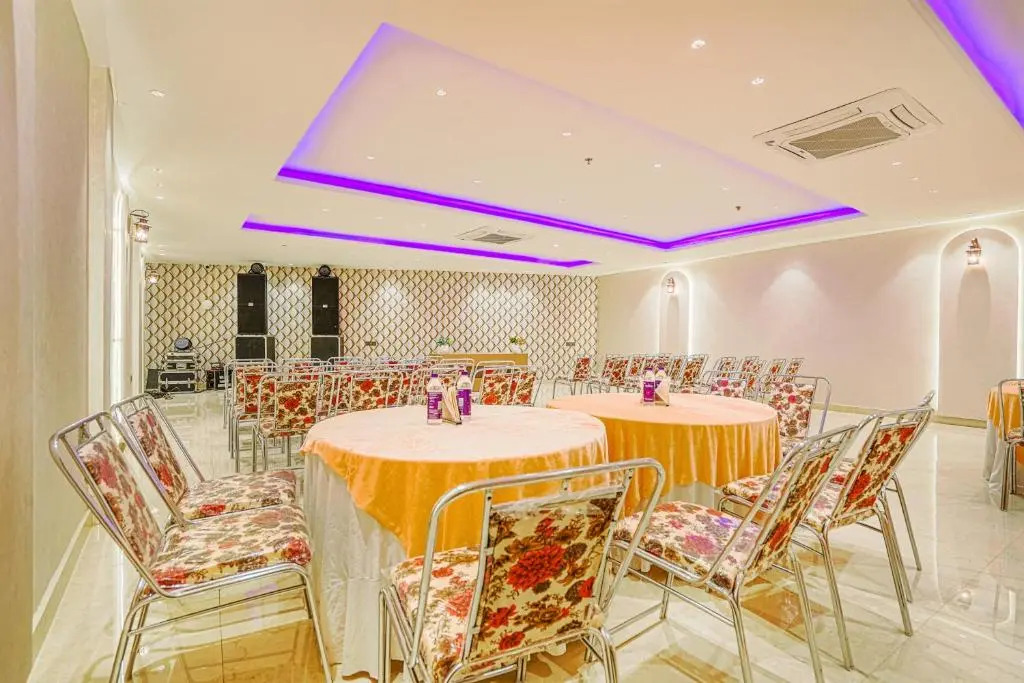 Hotel Grand Cabbana By Levelup Hotels