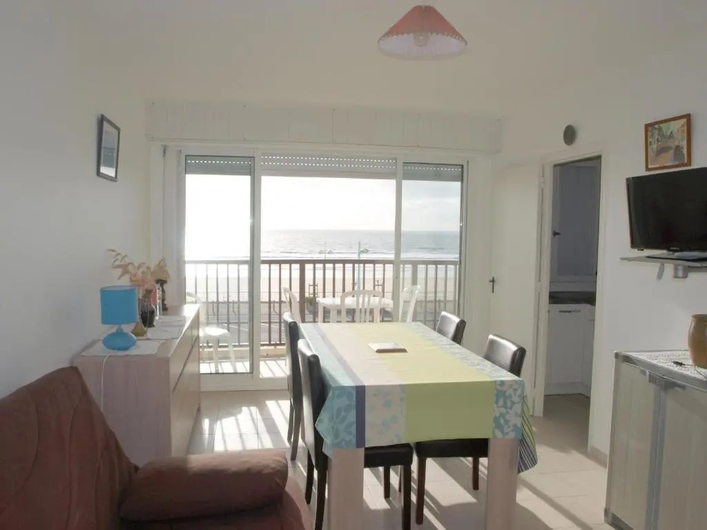 Studio Saint-Jean-de-Monts, 1 pièce, 4 personnes - FR-1-323-164