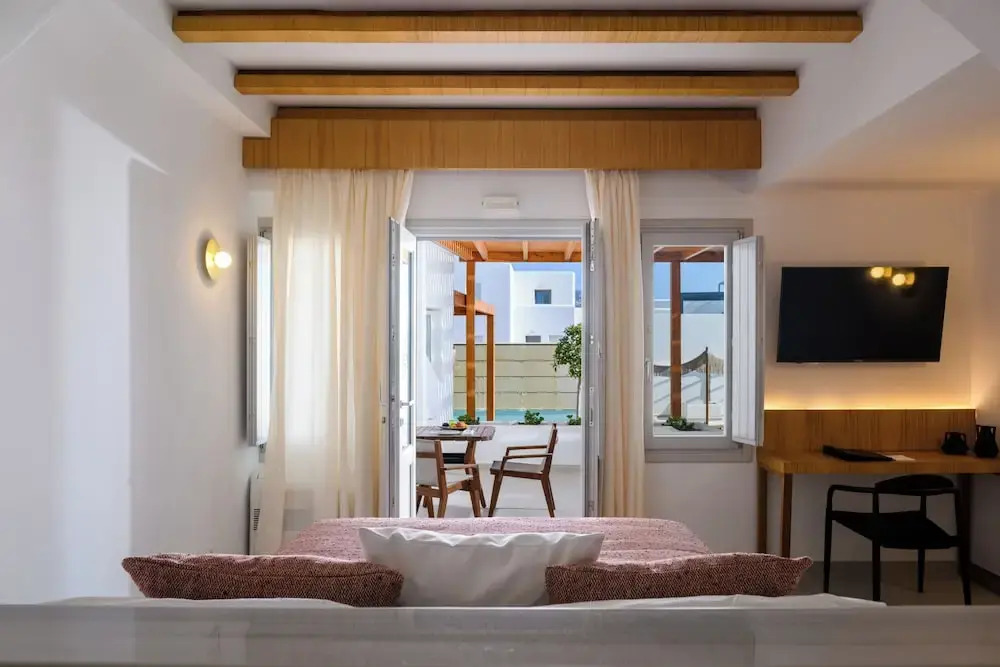 Safrani Suites