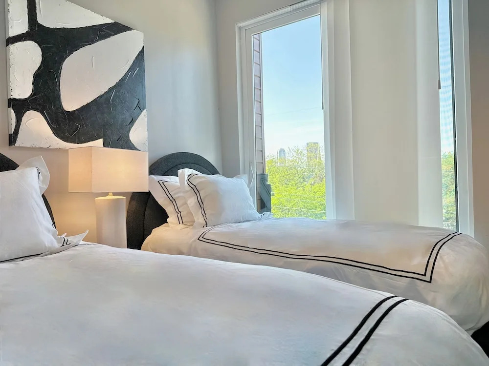 The Josephine Villa by Luxe PGH