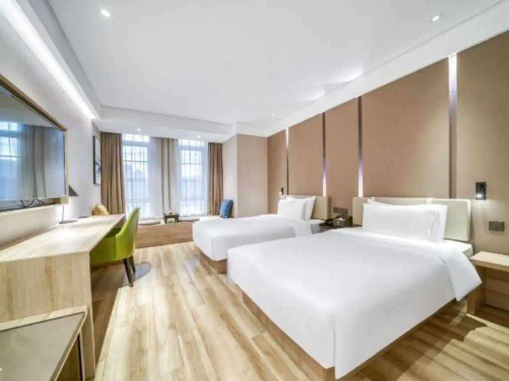 HanTing Premium Hotel (Ningbo Century Oriental Plaza)