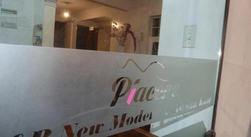 Piacere Hotel