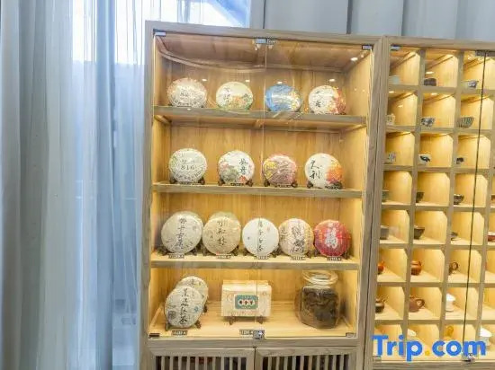 Qingyuan Qingyi Yunjing Resort Hotel