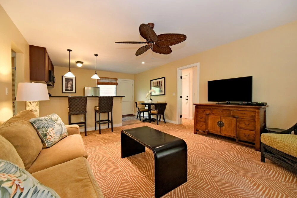 Aina Nalu K102 2 Bedrooms 2 Bathrooms Condo