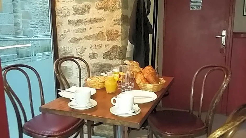 Cafe Hotel du Theatre