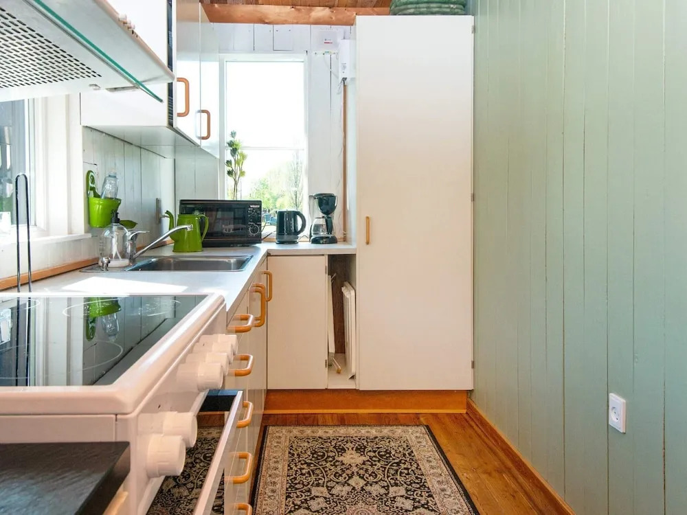 6 person holiday home in Hovborg-By Traum