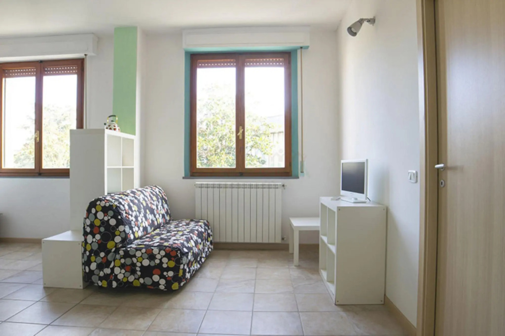 Rosmarino: Delightful apartment in the center of Follonica, in the pedestrian area a few steps from-ROSMARINO