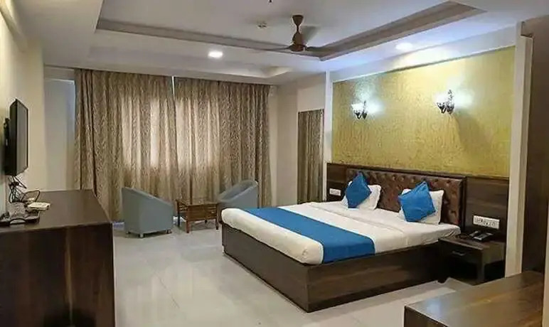 Fabhotel Shivam I