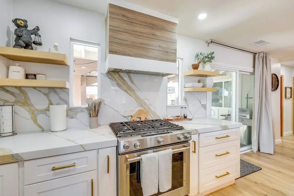 Walk to Big Bear Marina: Modern Home w/ Hot Tub!