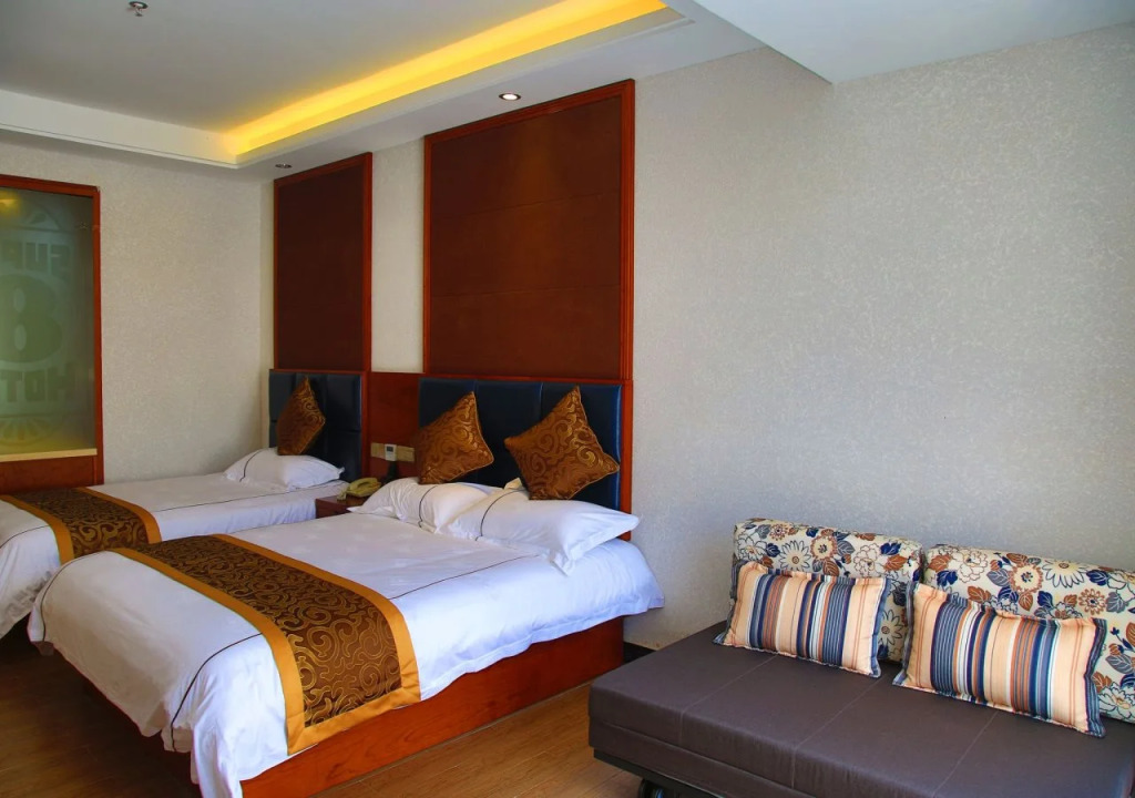 Bo Ai International Hotel Shanghai Pudong Airport Branch-Provide shuttle services to Pudong Airport and Disneyland