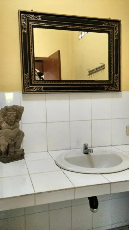 Budi Guest House