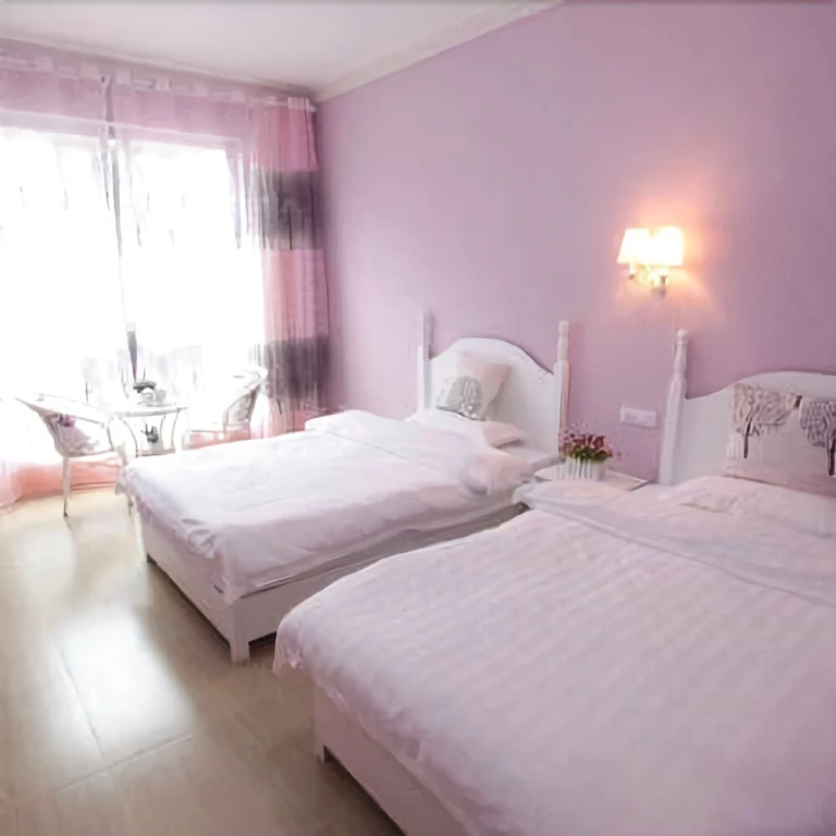 Yilian Inn