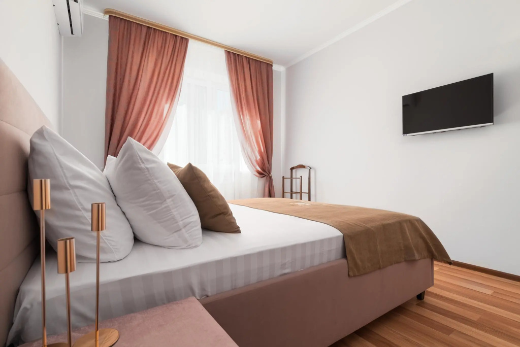 Family Apartments (Фэмили Апартментс) на улице Жлобы 145