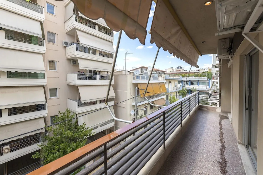 Nea Smirni Penthouse