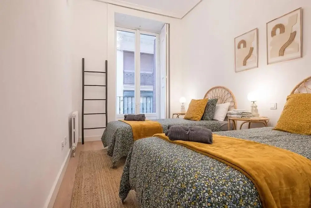 Luxury Apartment in the Heart of Gran Via