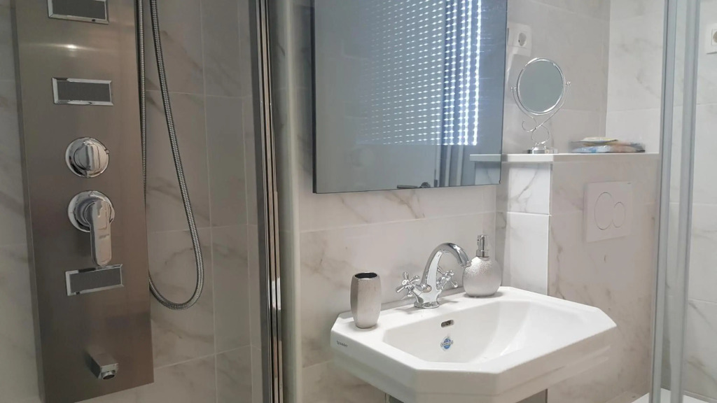 E&E Apartments 4* Arena Stožice