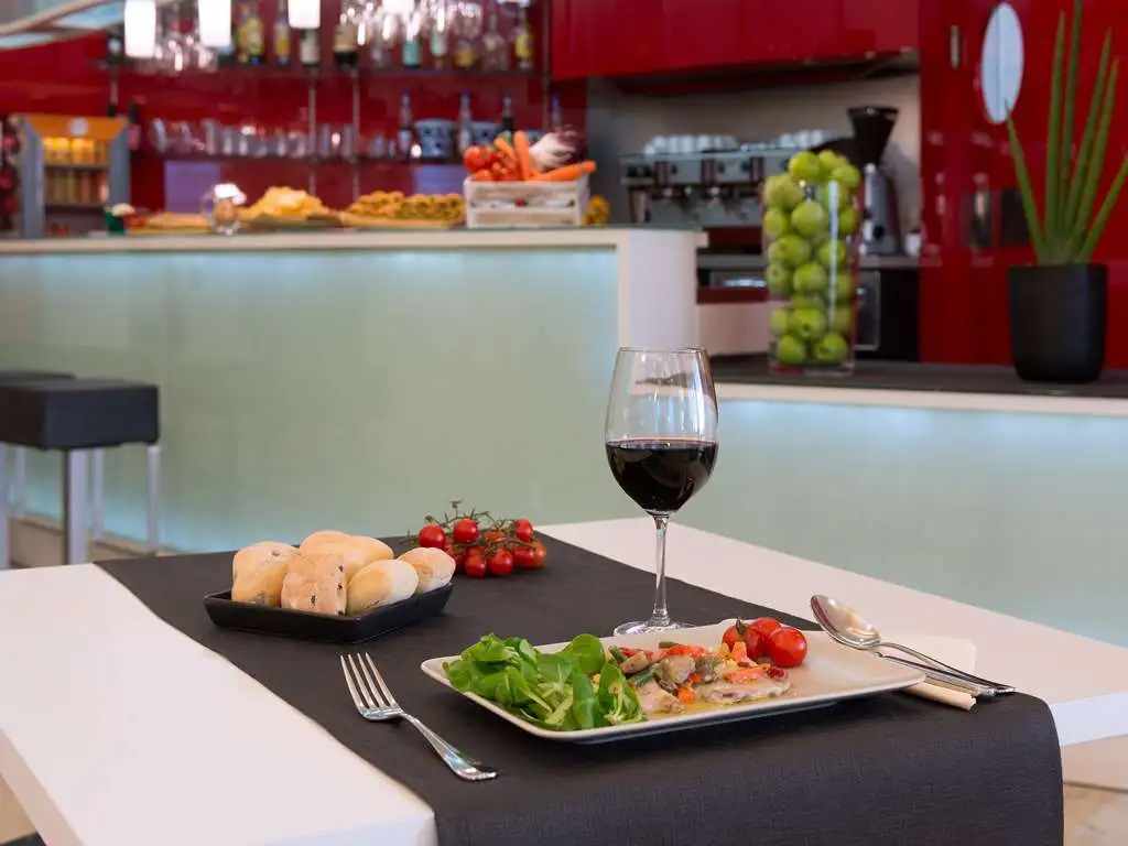 Four Points Flex by Sheraton Bologna Airport