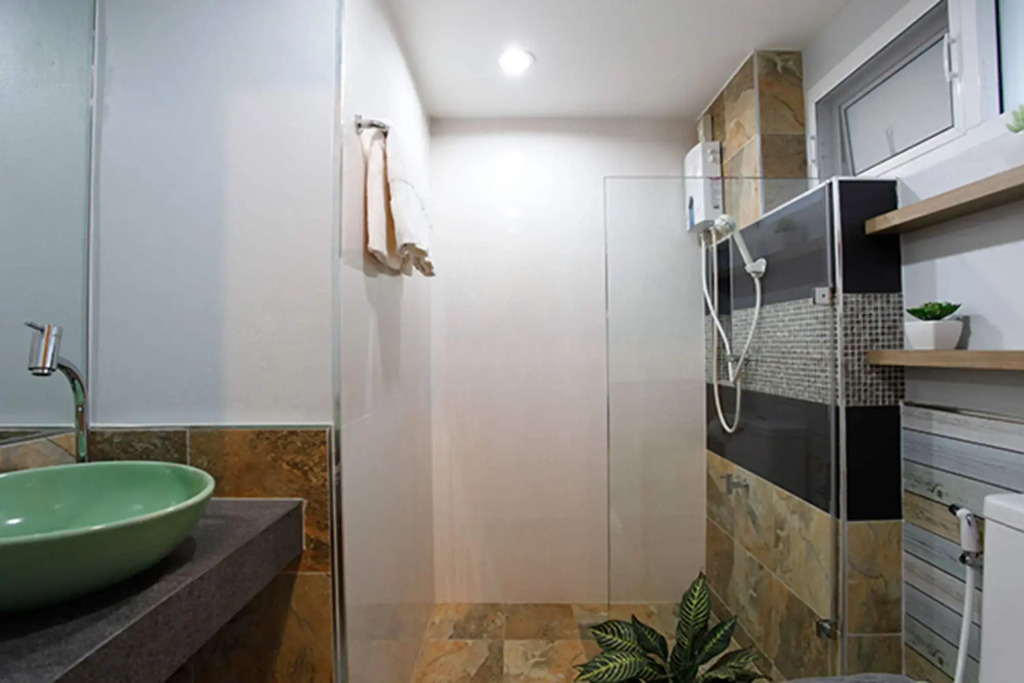 The XYM Hotel