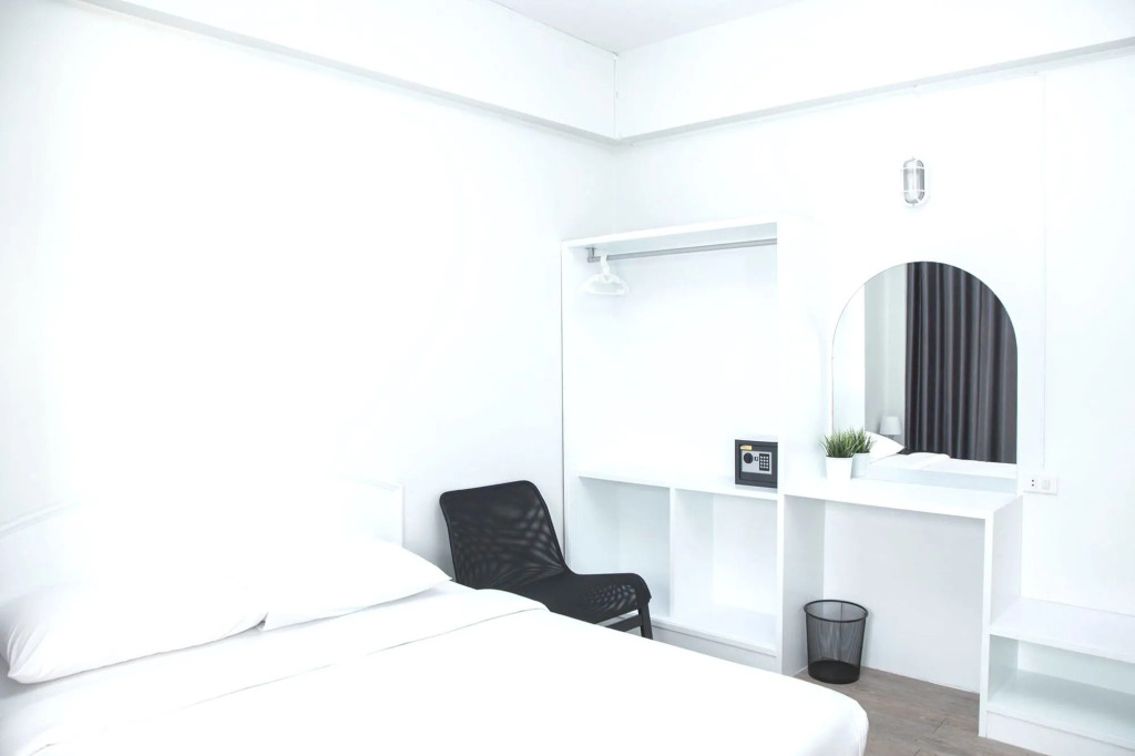 Crystal Hotel Hua Hin